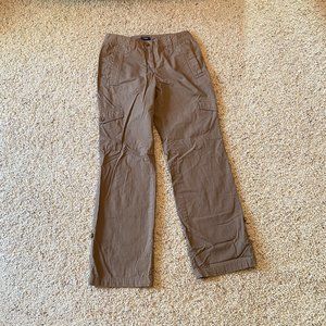 Izod Cargo Hiking Pants Size 2
